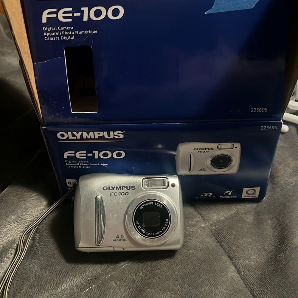 olympus FE-100